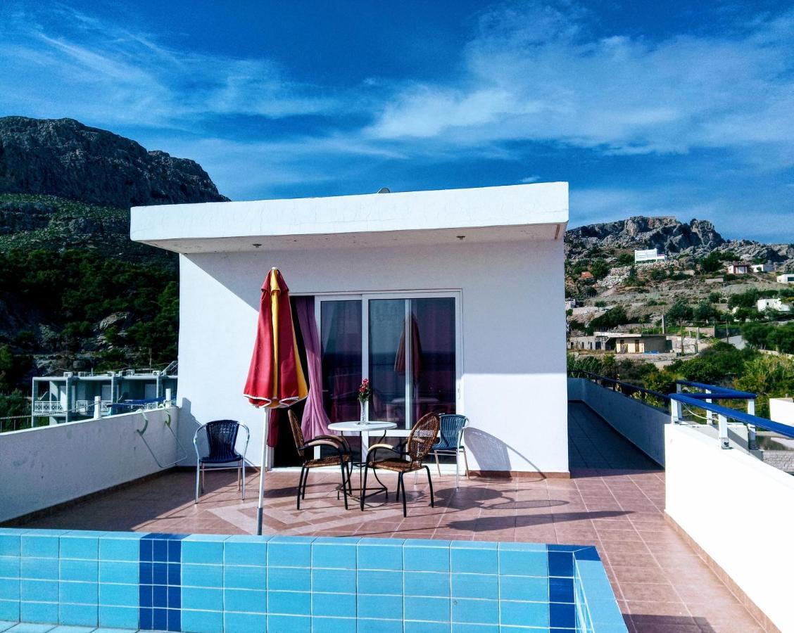 Saint Konstantin Beach Apartments Stegna ภายนอก รูปภาพ