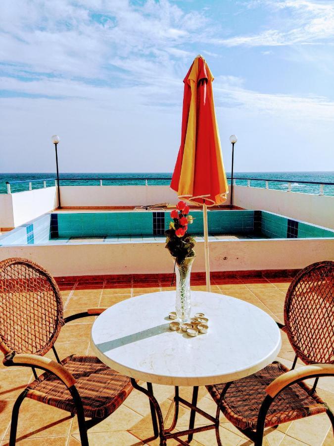 Saint Konstantin Beach Apartments Stegna ภายนอก รูปภาพ