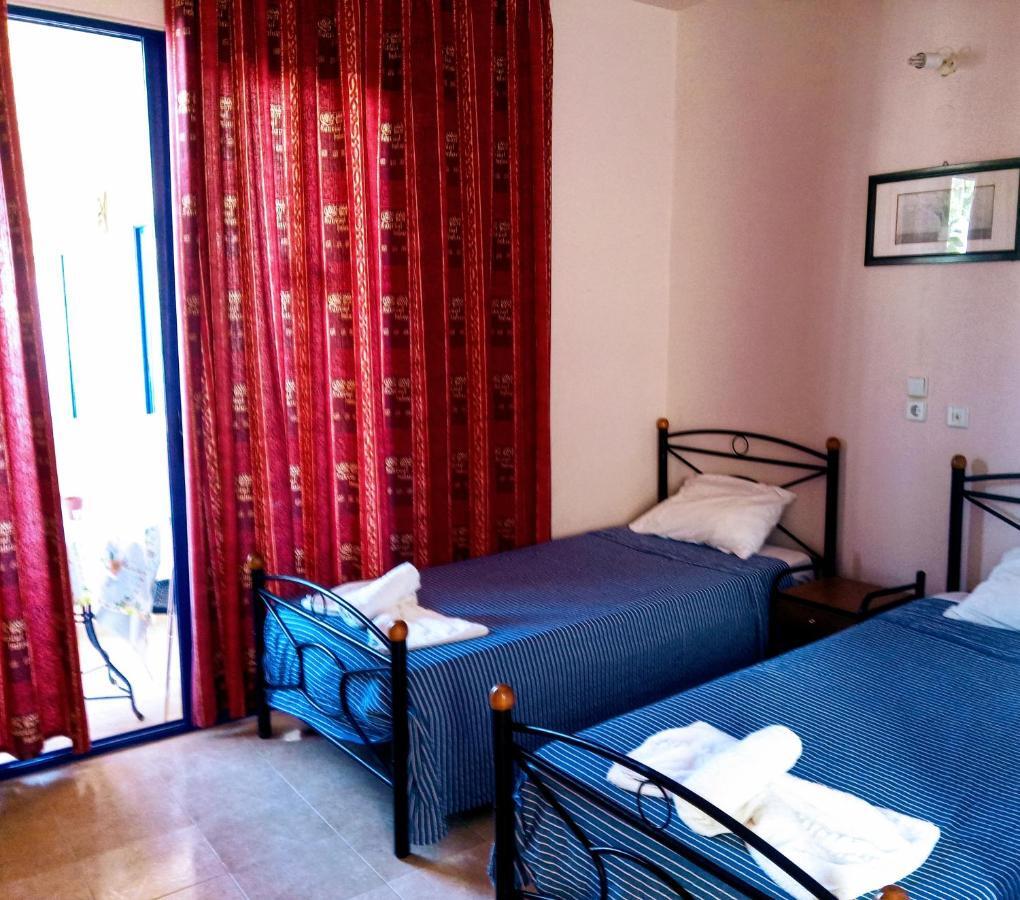 Saint Konstantin Beach Apartments Stegna ภายนอก รูปภาพ